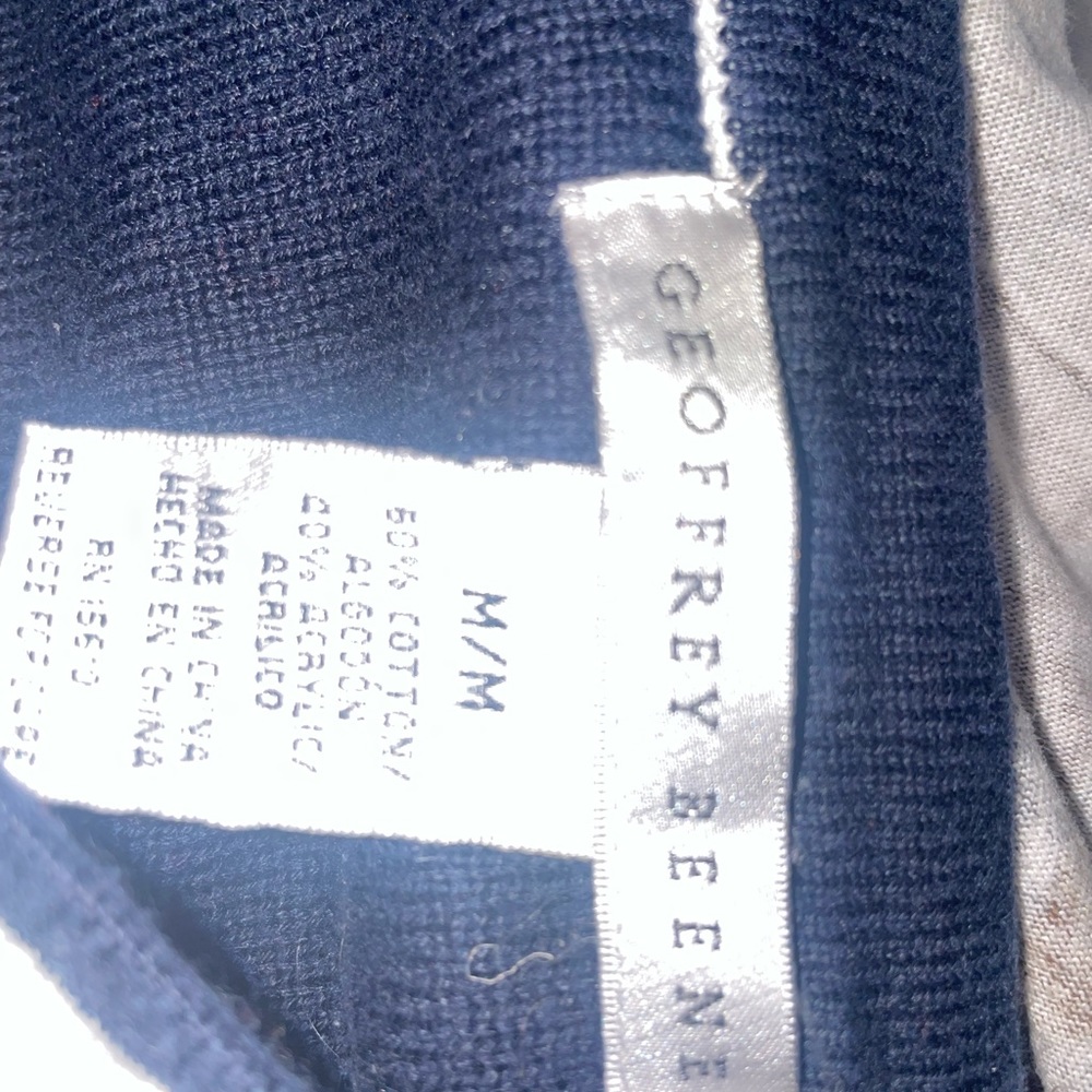 never worn before white sweater - Picture 3 of 3